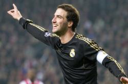 开云体育app-奇才战术压制深圳队，库里成为关键先生