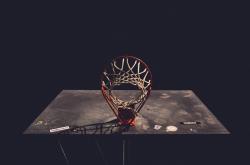 开云官网-印城淬火，当哈利伯顿的剑，刺穿达拉斯的星—2026-27季中唯一性焦点战，步行者以团队之刃斩落独行侠双核