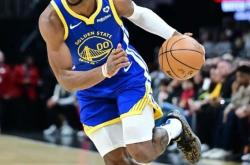 开云体育官方网站-勇士奋战，球队力挫对手取得胜利的简单介绍