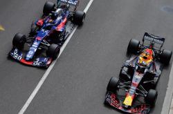 开云体育下载-关于梅赛德斯轻取威廉姆斯，佩雷兹统治全场的信息