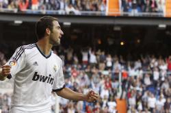 开云体育官网-战术与个体的双重胜利，英格兰式压迫哲学与劳塔罗的压制级艺术