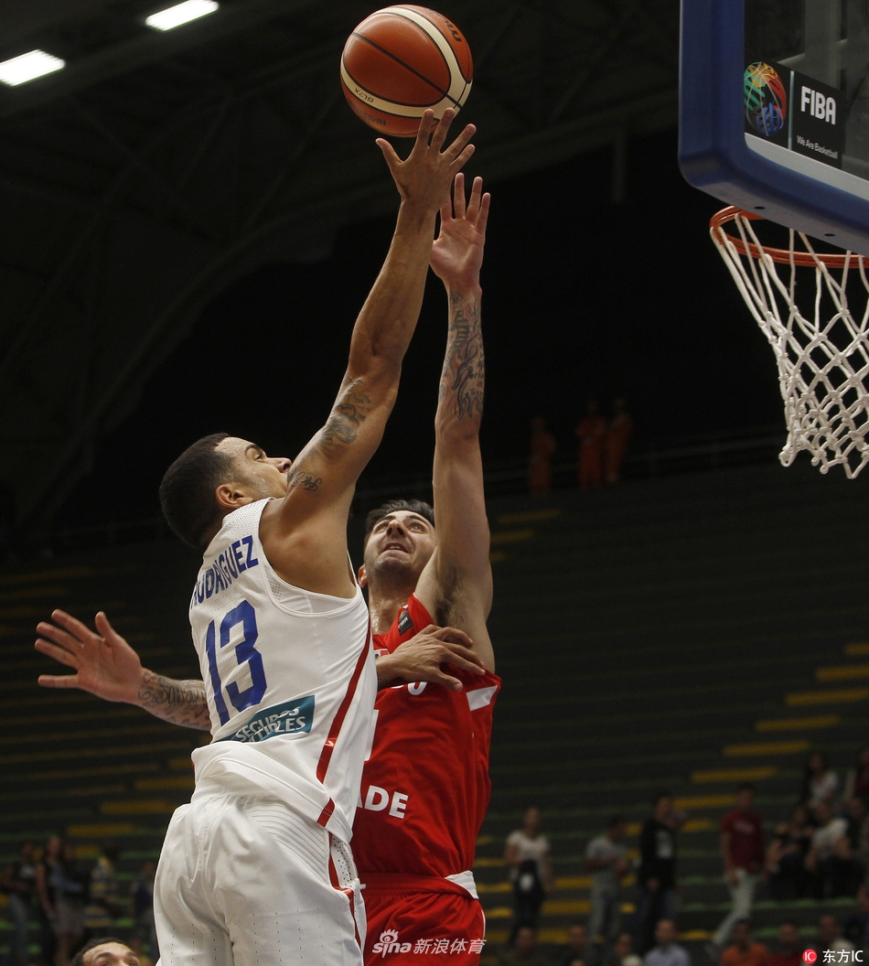 墨西哥男篮逆转菲律宾男篮，费沃斯三分雨点燃全场的简单介绍