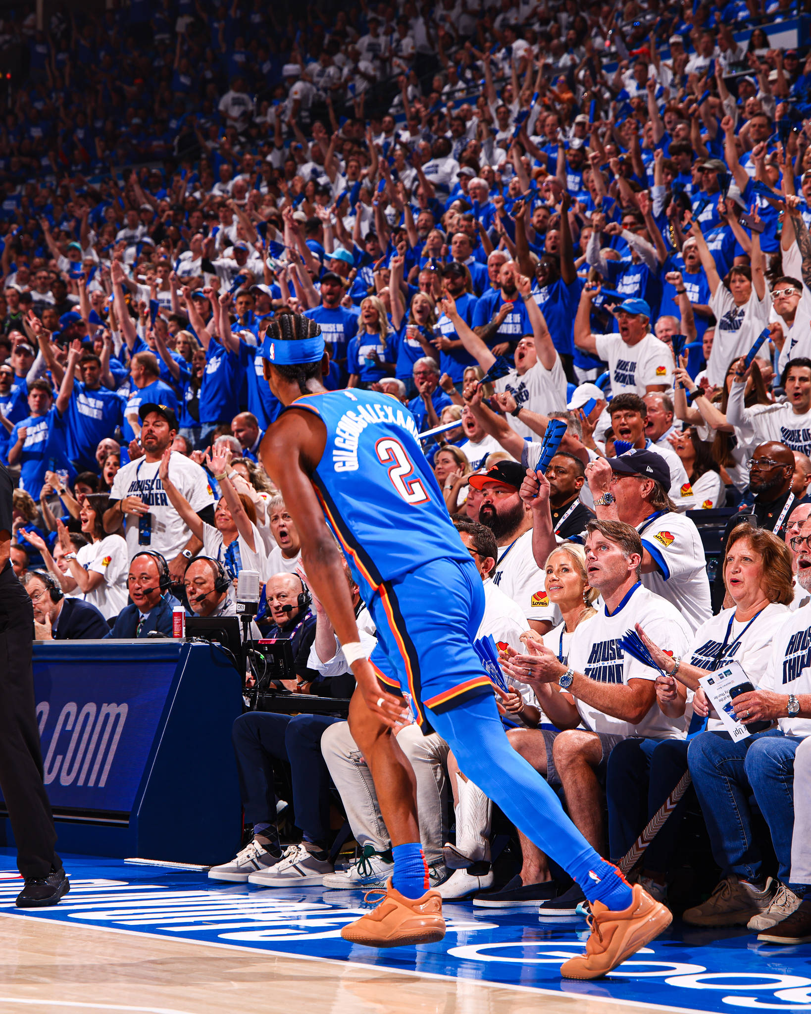 包含爵士逆转南韩男篮，西蒙斯绝境逆转的词条