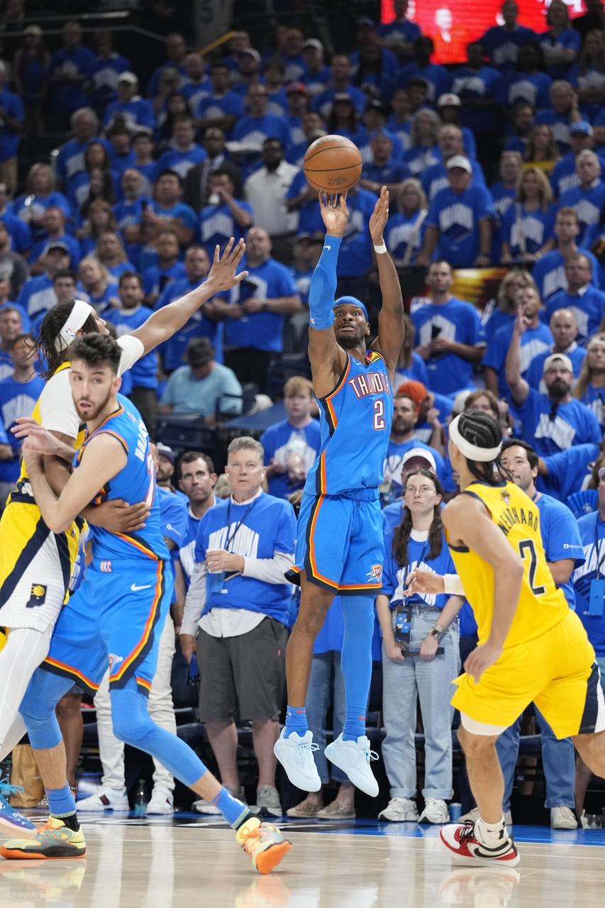 奇才轻取雷霆,乔治统治全场的简单介绍 奇才轻取雷霆,乔治统治全场的简单介绍