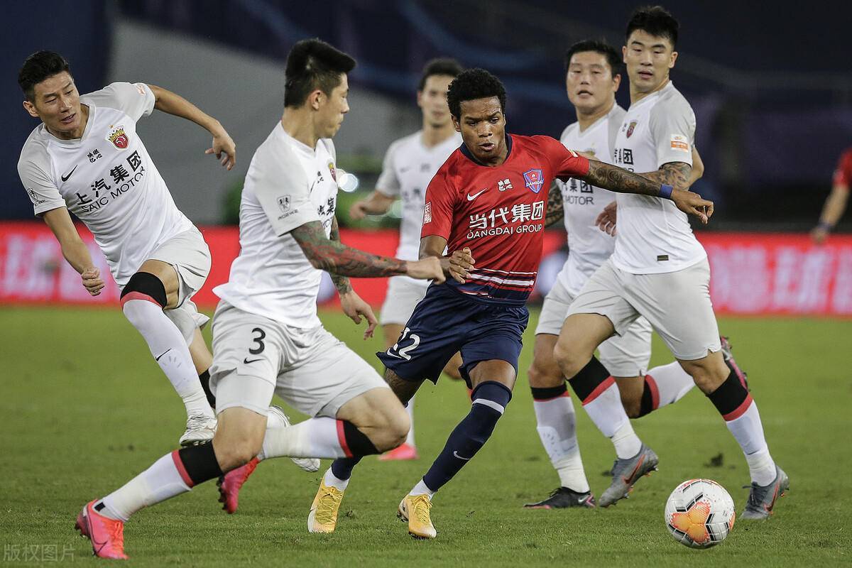 包含球队重组布局新赛季,振奋粉丝期待的词条 包含球队重组布局新赛季,振奋粉丝期待的词条