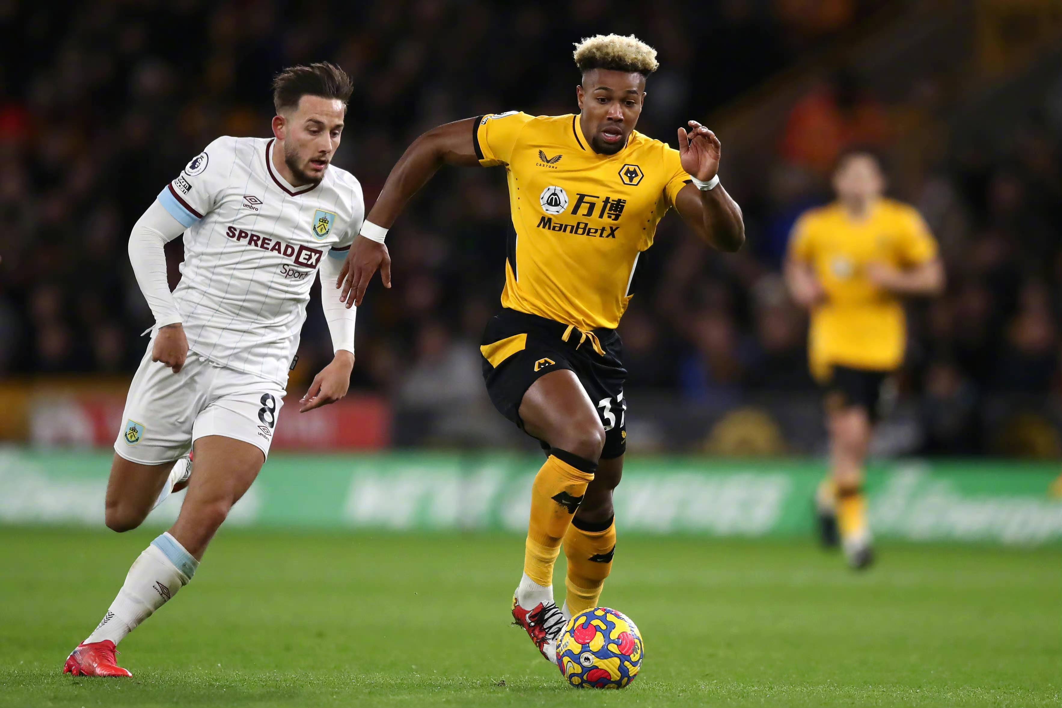 诺维奇苦战逼平对手，保级希望依然渺茫的简单介绍