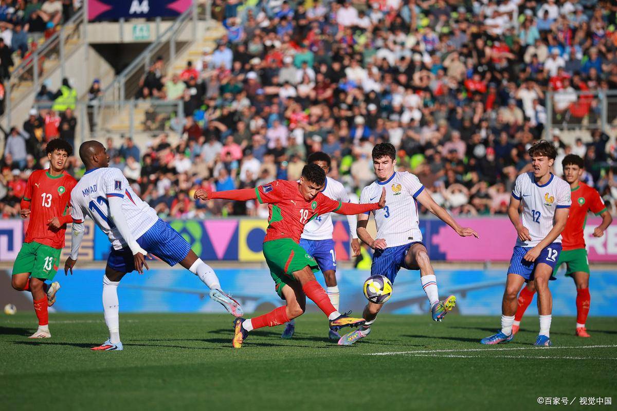 顶级足球球队在最近一场比赛中获得出色的胜利的简单介绍