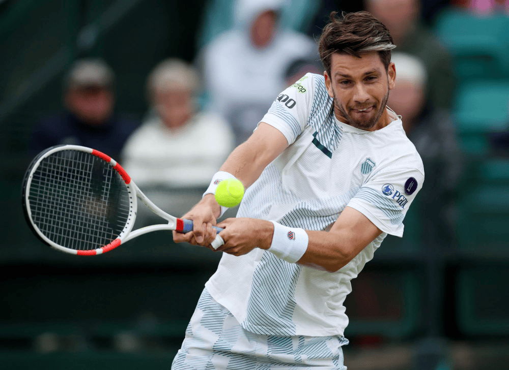 塞浦路斯逆转对手，小组出线在望