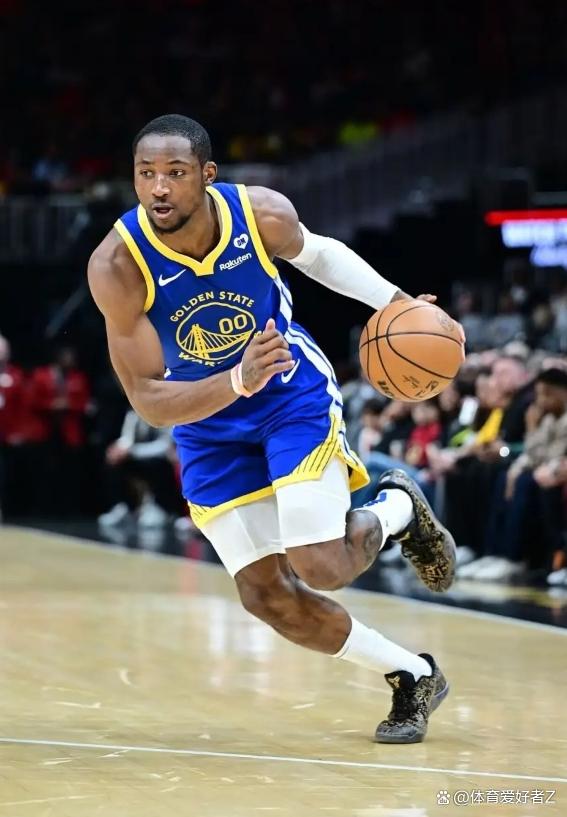 勇士奋战，球队力挫对手取得胜利的简单介绍