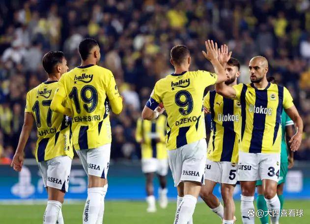 包含斯图加特主场失利，连续不胜局面严峻的词条