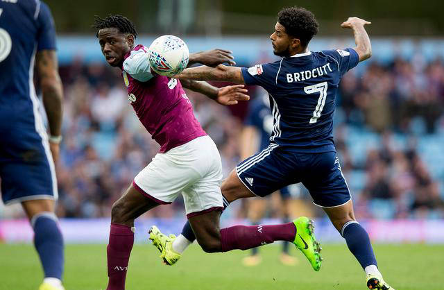 关于南安普顿逼平对手，英格兰足球联赛保持不败的信息