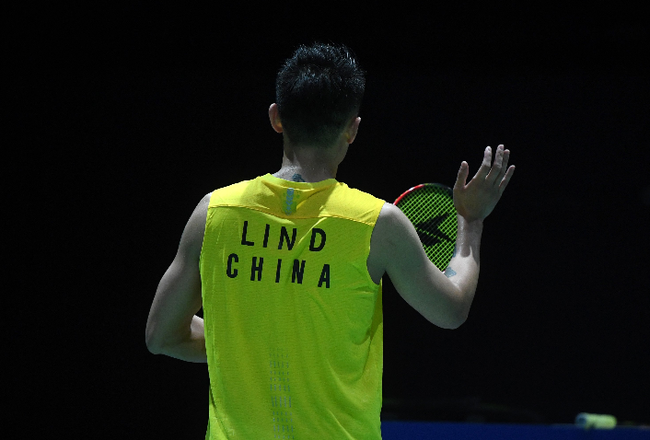 关于泰国羽毛球队逆转英格兰羽毛球队，林丹完成帽子戏法的信息