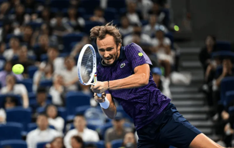 关于蒙特卡洛大师赛逆转法网，梅德韦杰夫高光表现的信息