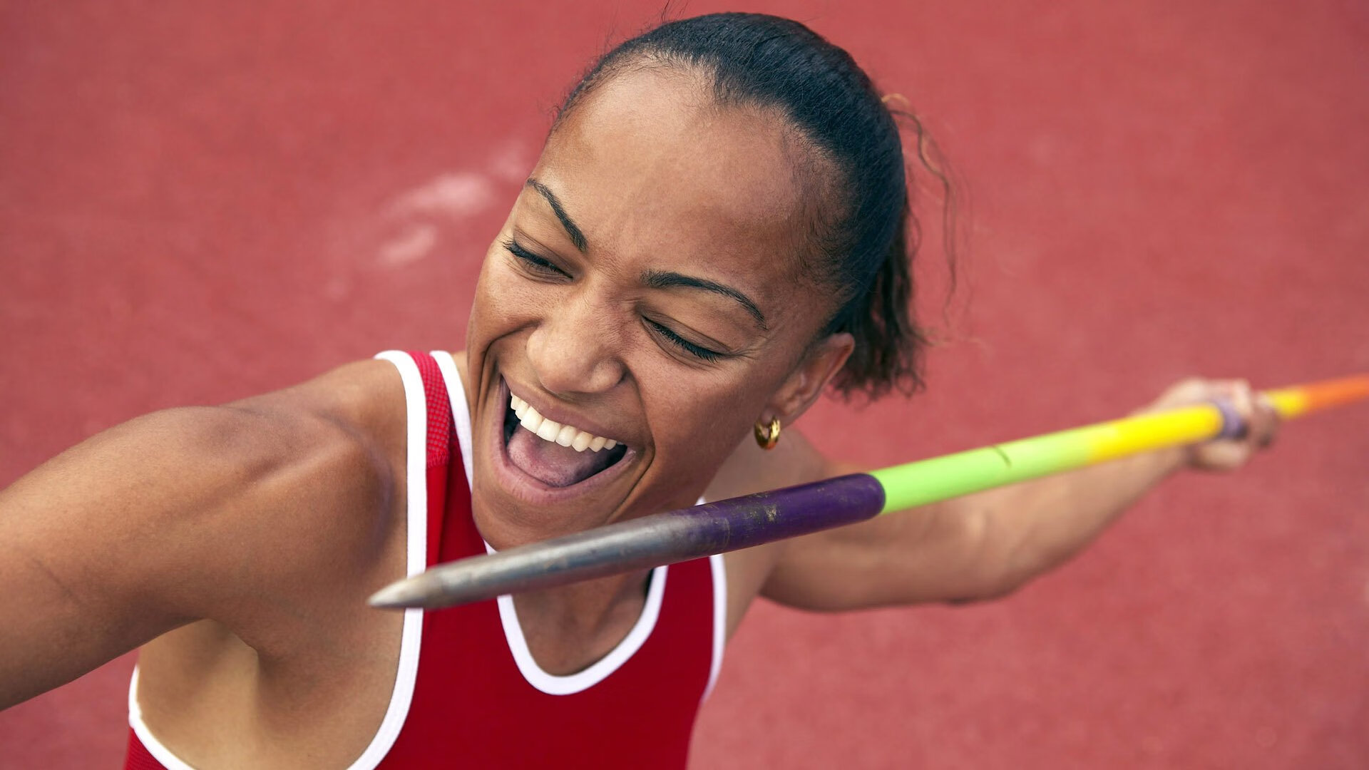 蓝月坠落，红魔崛起，萨卡帽子戏法点燃曼市德比，曼联26-27赛季王者加冕